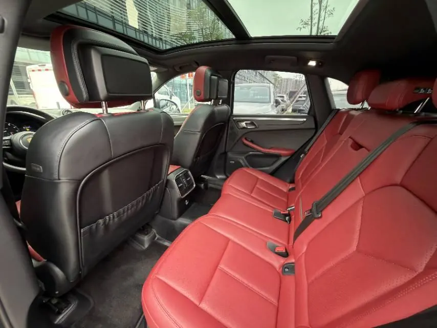 Porsche Macan (Imported) 2024 Macan 2.0T Automatic Gear 7