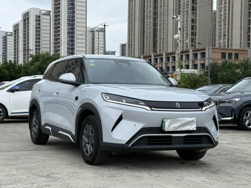 BYD 2025 Yuan UP Smart Driving 401KM Vital Automatic Gear 3