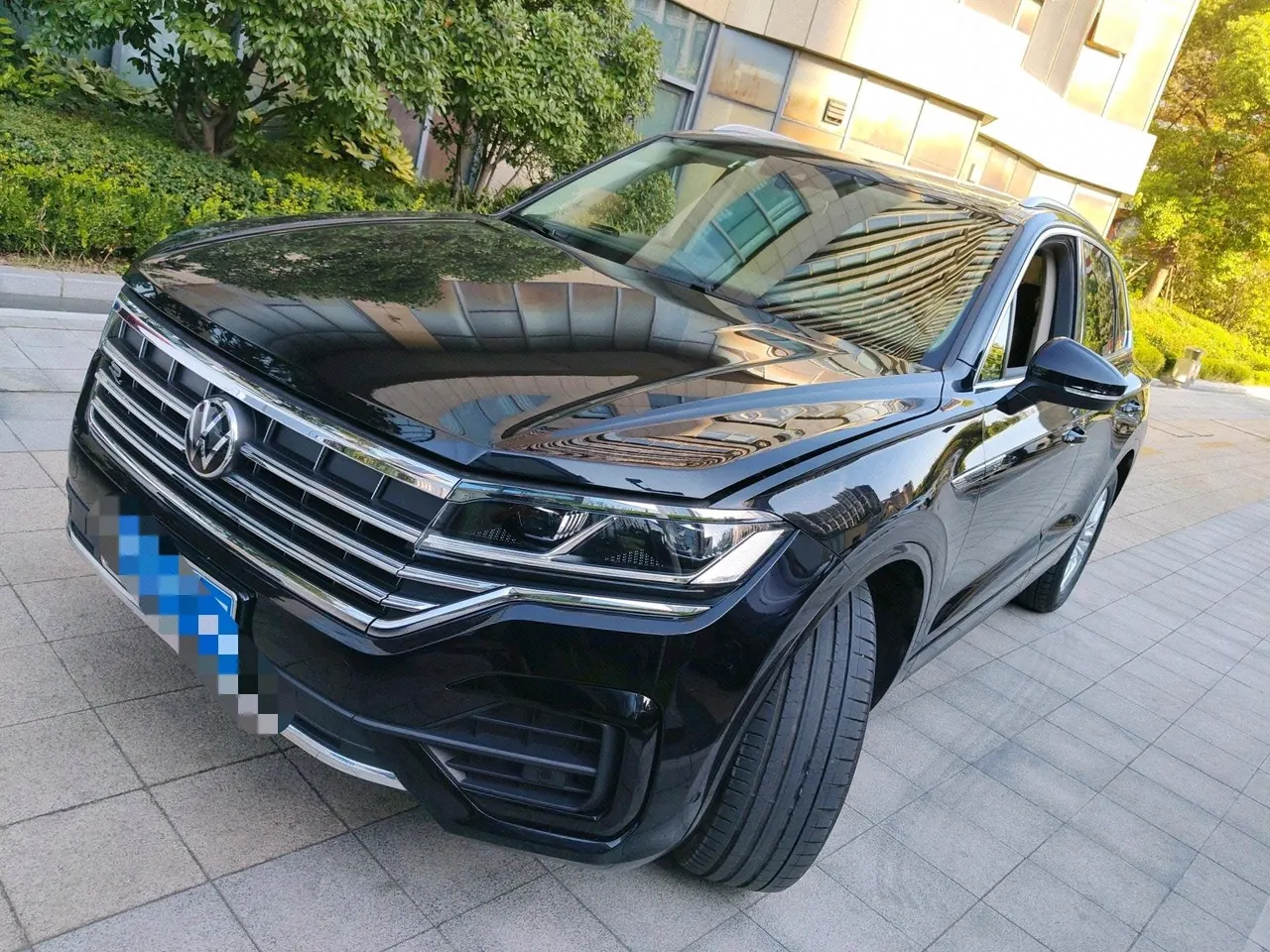 Volkswagen Touareg (Imported) 2021 Touareg 2.0TSI Sharp Wing Automatic Gear - View 1