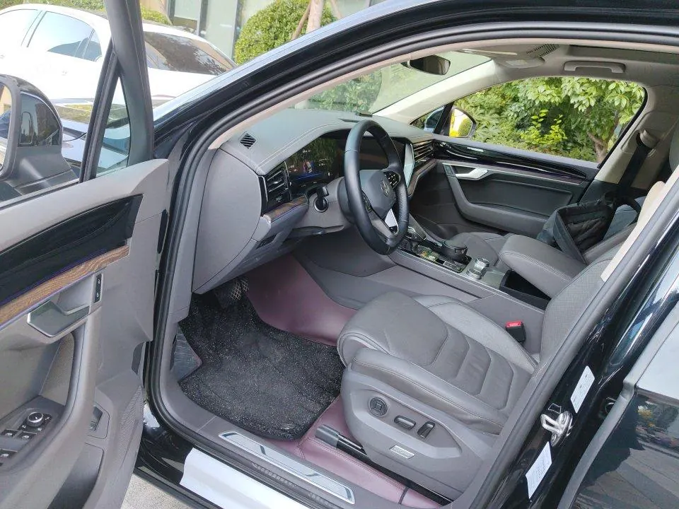 Volkswagen Touareg (Imported) 2021 Touareg 2.0TSI Sharp Wing Automatic Gear 4