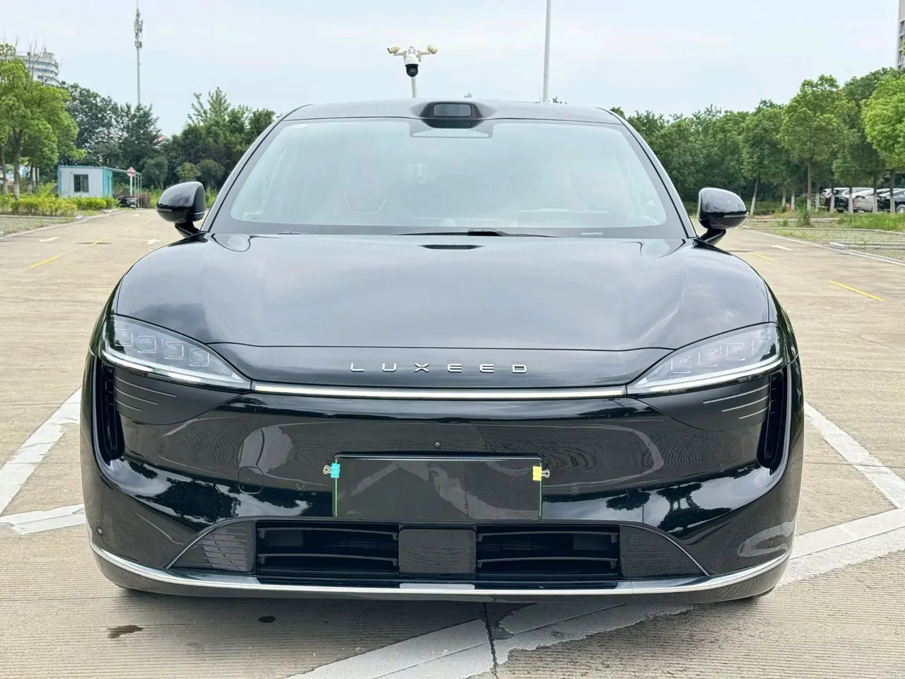 Intellectual 2024 R 7 667km Max automatic gear 2