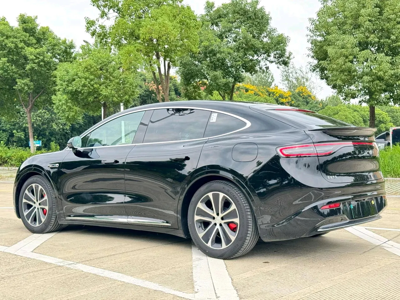 Intellectual 2024 R 7 667km Max automatic gear 5