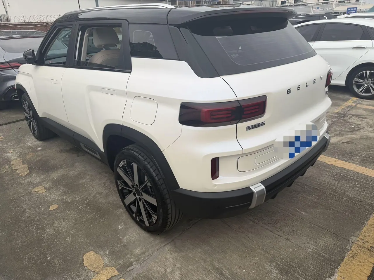 Geely 2023 icon 1.5TD protagonist automatic gear 4