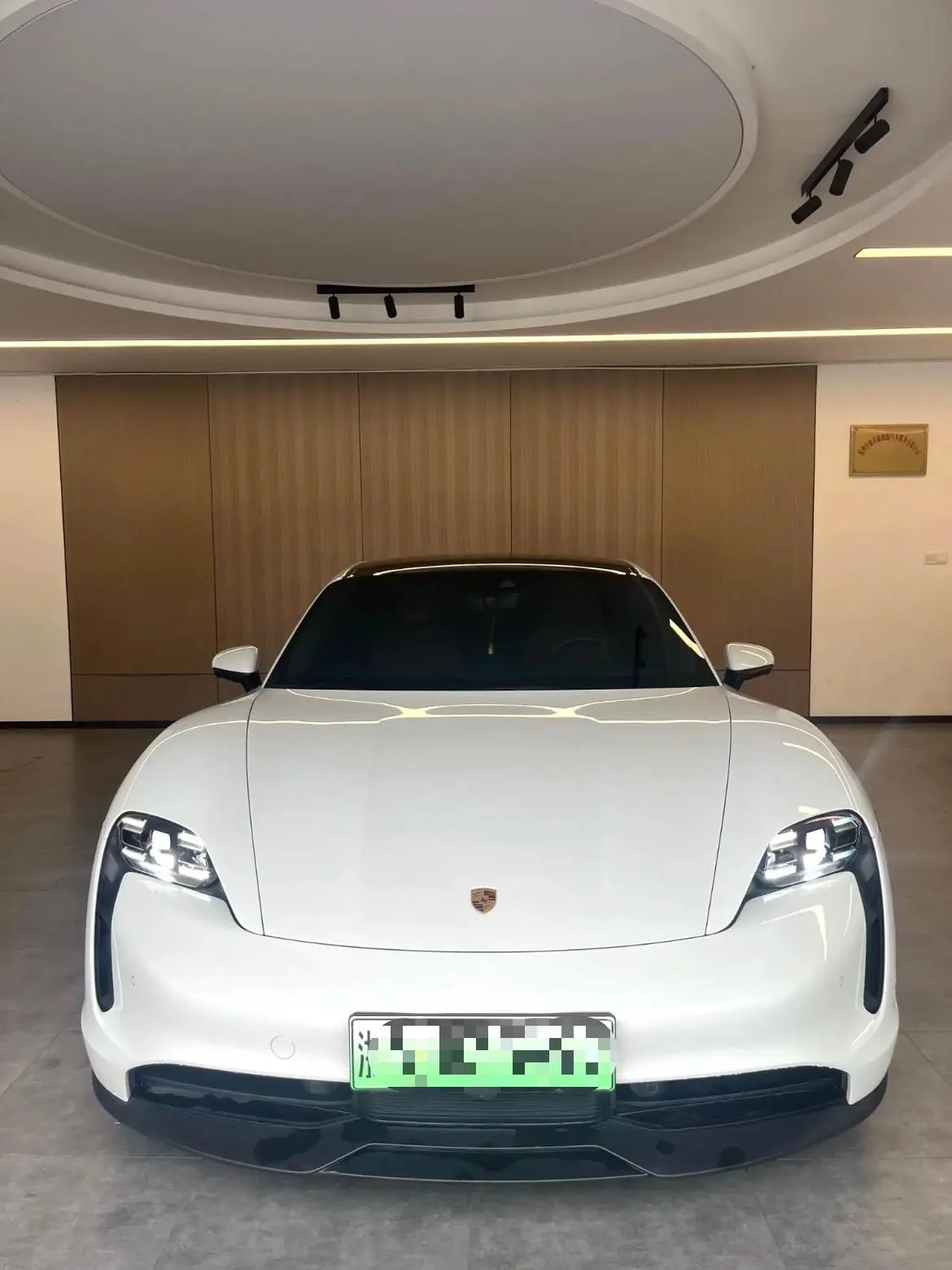 Porsche Taycan (Imported) 2020 Taycan Taycan Automatic 2
