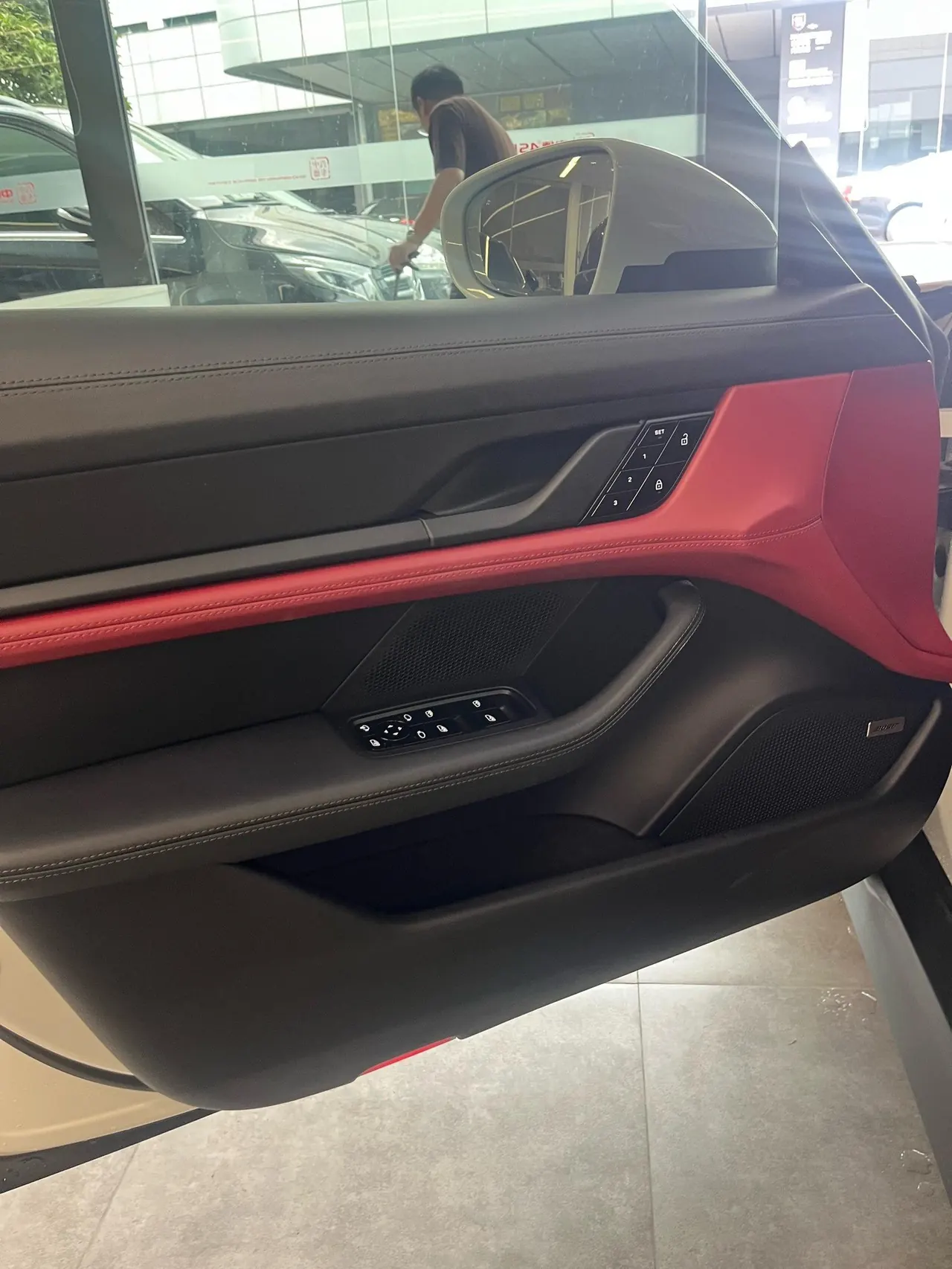 Porsche Taycan (Imported) 2020 Taycan Taycan Automatic 8