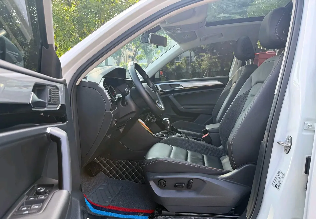 Volkswagen 2020 Tanyue 2.0TSI 330TSI Two-Drive Deluxe Smart Joint Edition Automatic Gear 3