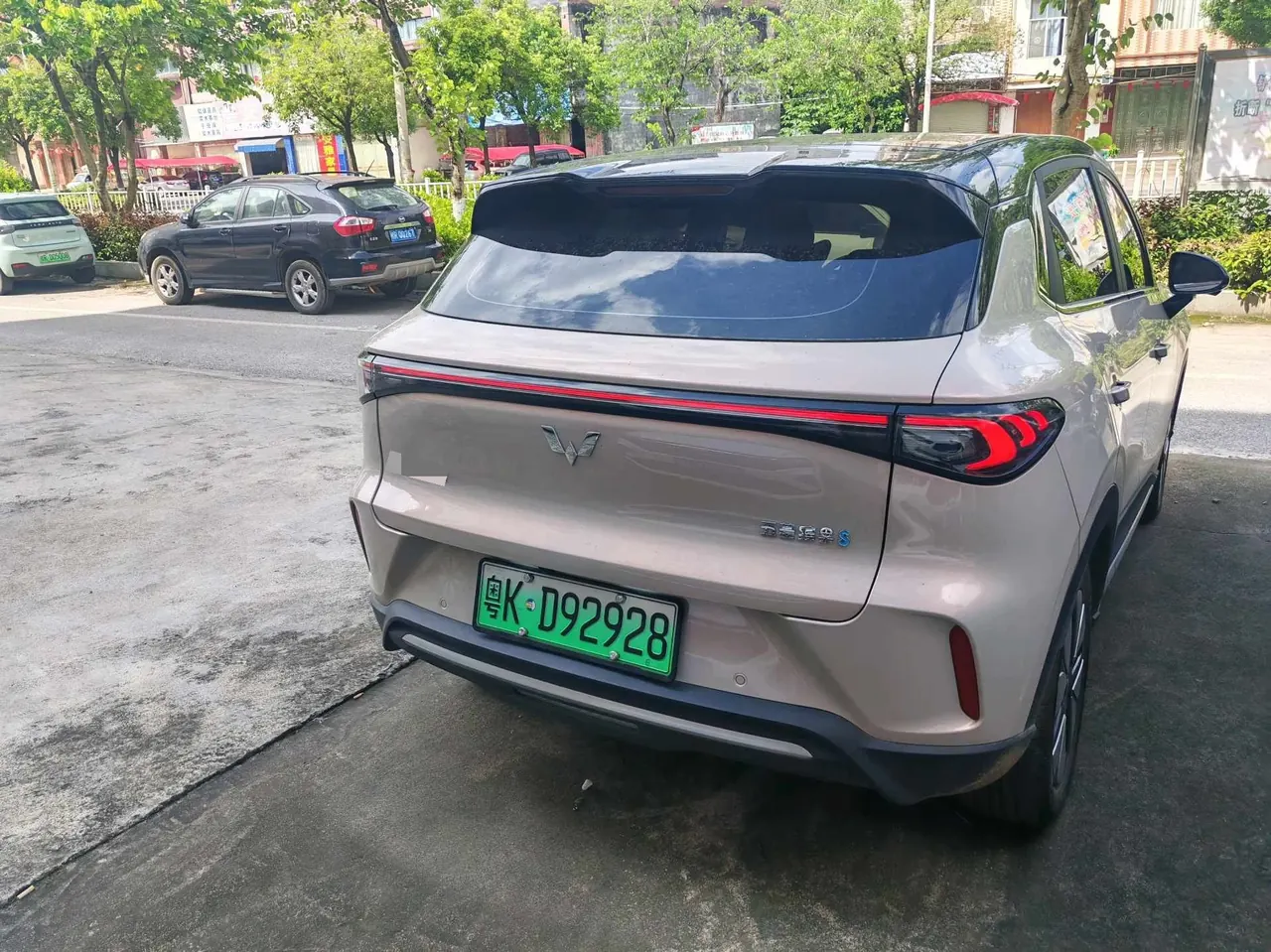 WuLing 2025 Plantronics S 325km Exclusive Automatic Transmission 3
