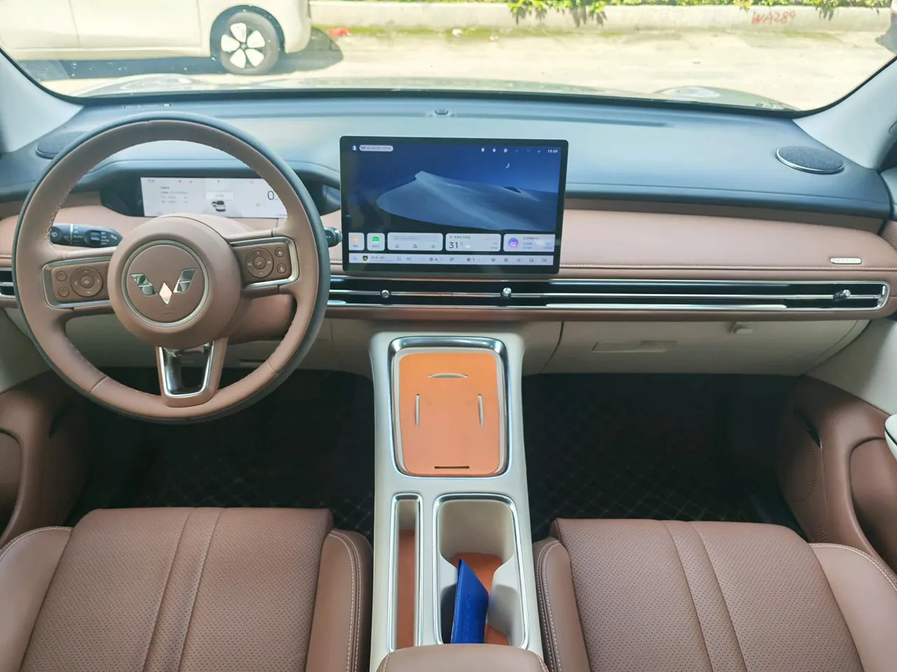 WuLing 2025 Plantronics S 325km Exclusive Automatic Transmission 5