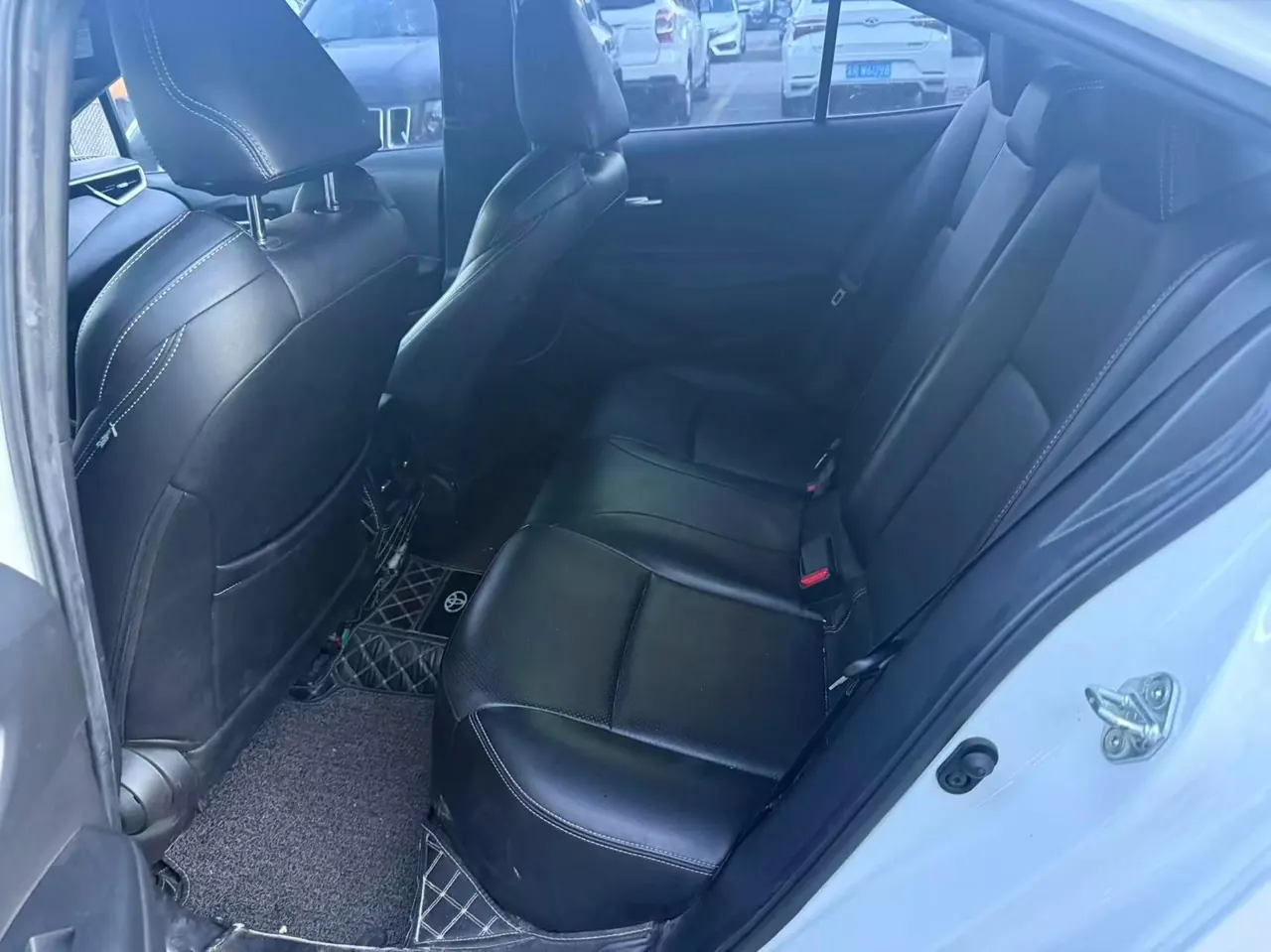 Toyota 2022 Lei Ling 1.2T Stepless 185T Deluxe Automatic Gear 3