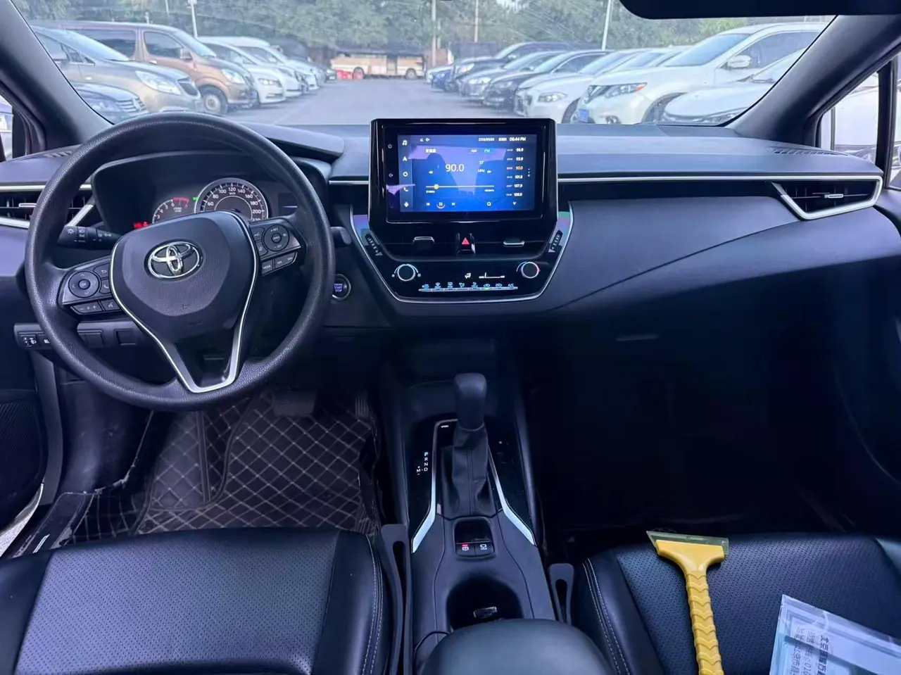 Toyota 2022 Lei Ling 1.2T Stepless 185T Deluxe Automatic Gear 4