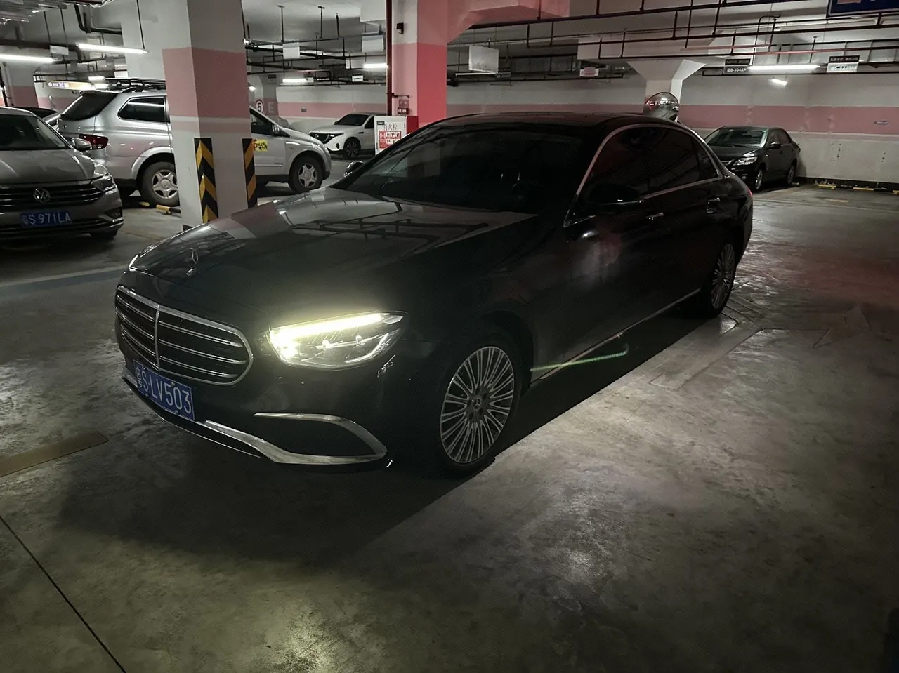 Open image lightbox: Mercedes Benz E Class 2022 E 300 L 2.0T Luxury (Change 2) Automatic Gear