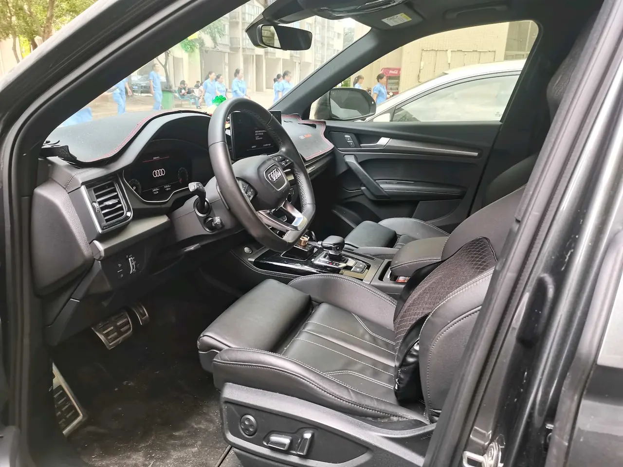 Audi 2023 Q5L 2.0TFSI 40TFSI luxury dynamic automatic 2