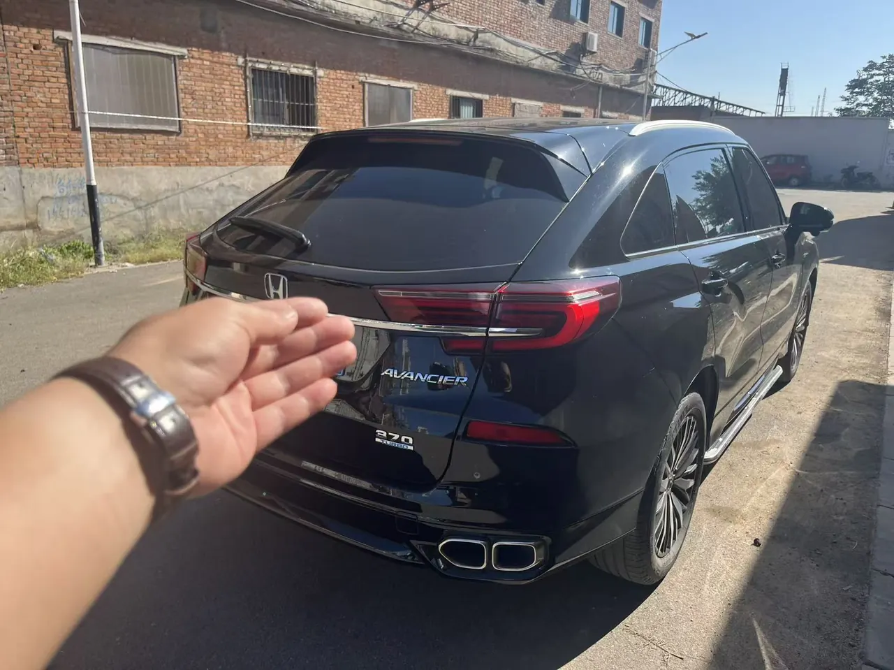 Honda 2020 crown road 2.0T 370TURBO four-wheel drive exclusive edition two-color automatic gear 5