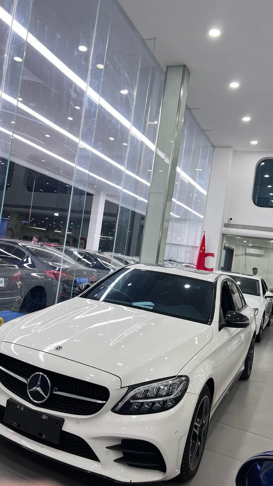 打开图片灯箱:Mercedes Benz Class C 2021 C 260 48V 1.5T Star Yao Zhen Tibetan Edition Automatic Gear