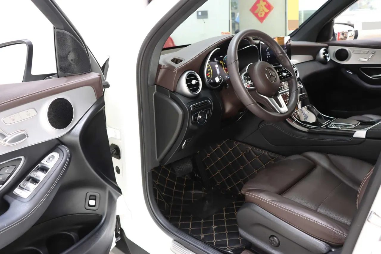 Mercedes Benz 2021 GLC 260 L 4MATIC 2.0T Dynamic Automatic 9