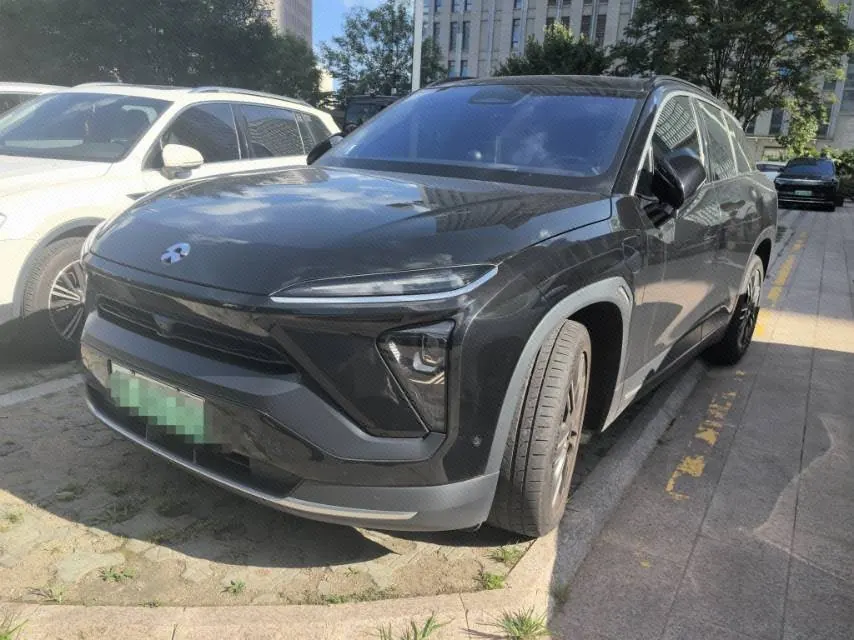 Open image lightbox: NIO 2020 ES 6 600KM Sports Edition Automatic Gear
