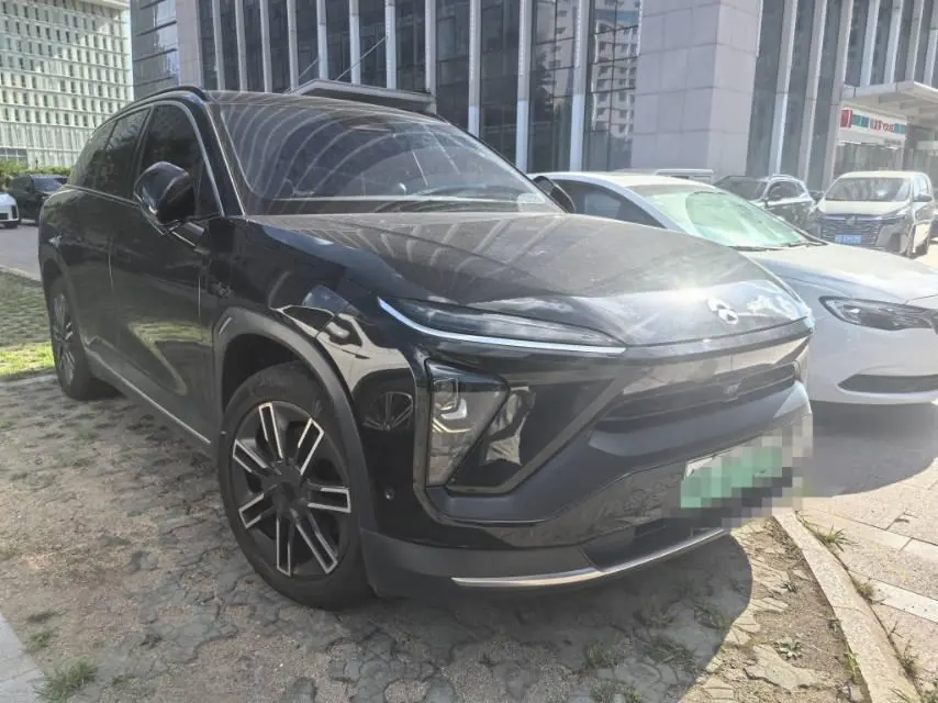 NIO 2020 ES 6 600KM Sports Edition Automatic Gear 2