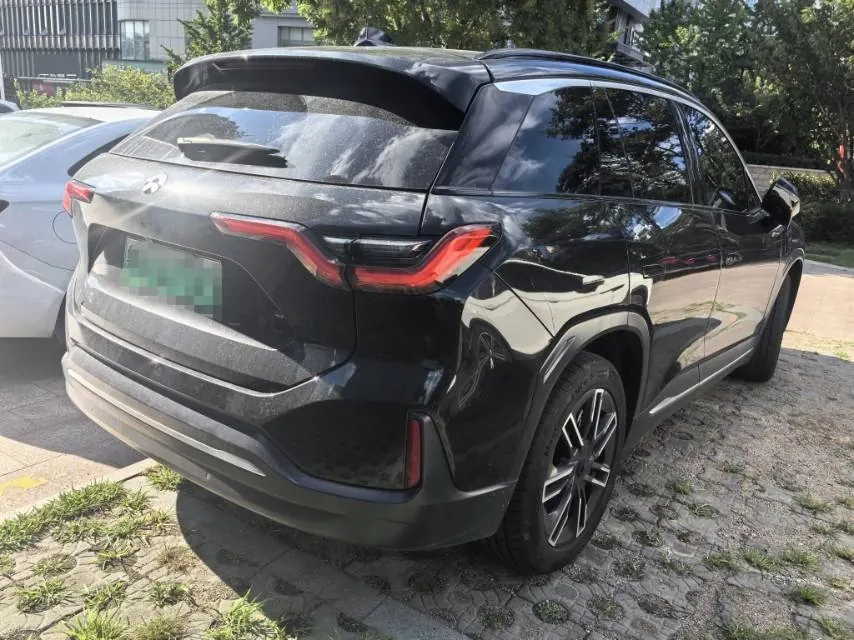 NIO 2020 ES 6 600KM Sports Edition Automatic Gear 3