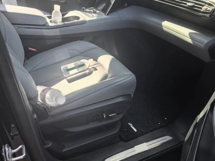NIO 2020 ES 6 600KM Sports Edition Automatic Gear 6