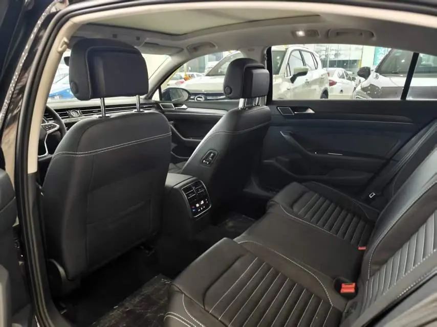 Volkswagen 2020 Magotan 2.0TSI 330TSI Leading Automatic 9