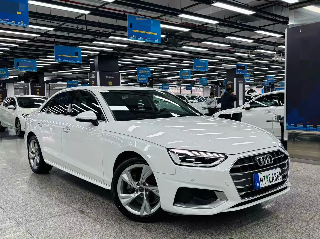 Audi 2020 A4L 2.0TFSI 40TFSI Deluxe Elegant Automatic 3
