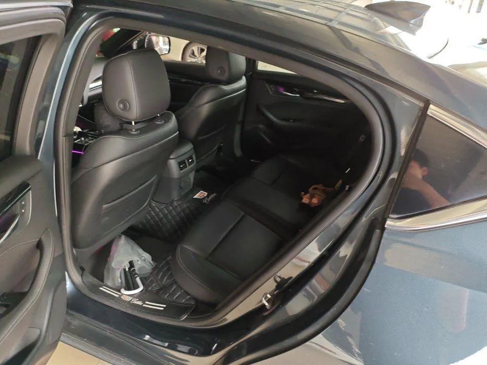 Cadillac 2020 CT5 2.0T 28T fashion automatic gear 4