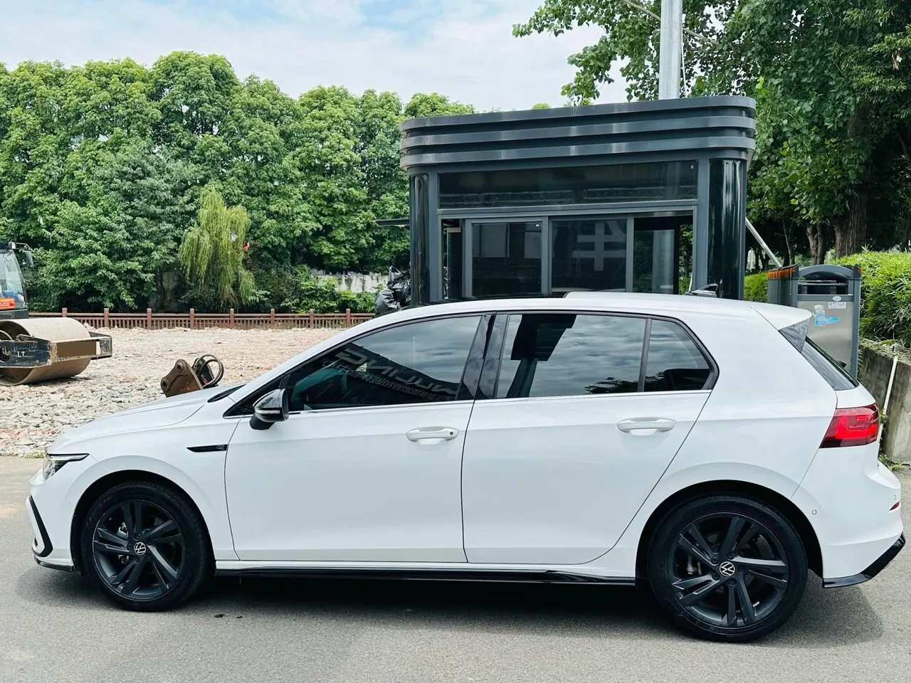 Volkswagen 2021 Golf 8 R-Line 1.4TSI 280TSI Automatic 2