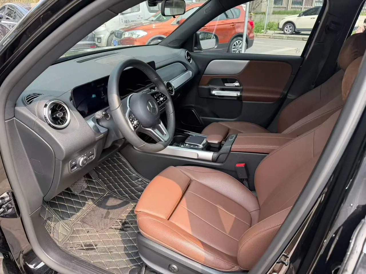 Mercedes Benz 2021 GLB 180 1.3T Fashion Automatic 3