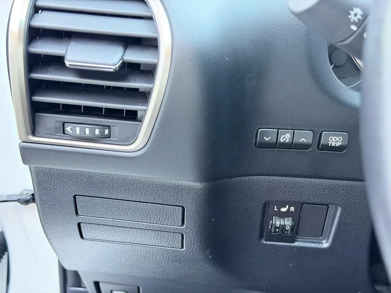 Lexus NX (Imported) 2020 NX200 2.0 Stepless Front Edition Automatic Gear 7