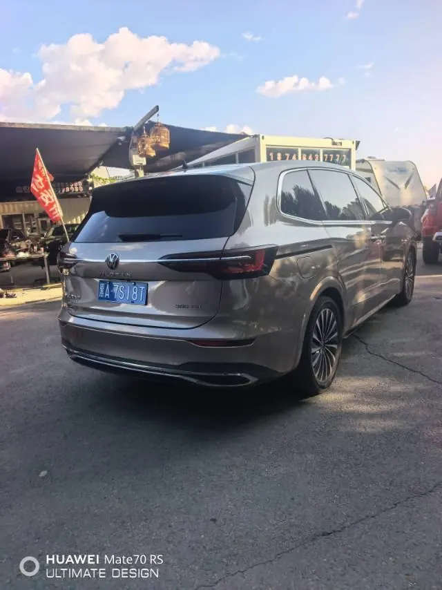 Volkswagen 2020 Wei (Viloran) 2.0TSI 380TSI Premium Edition Automatic Gear 9