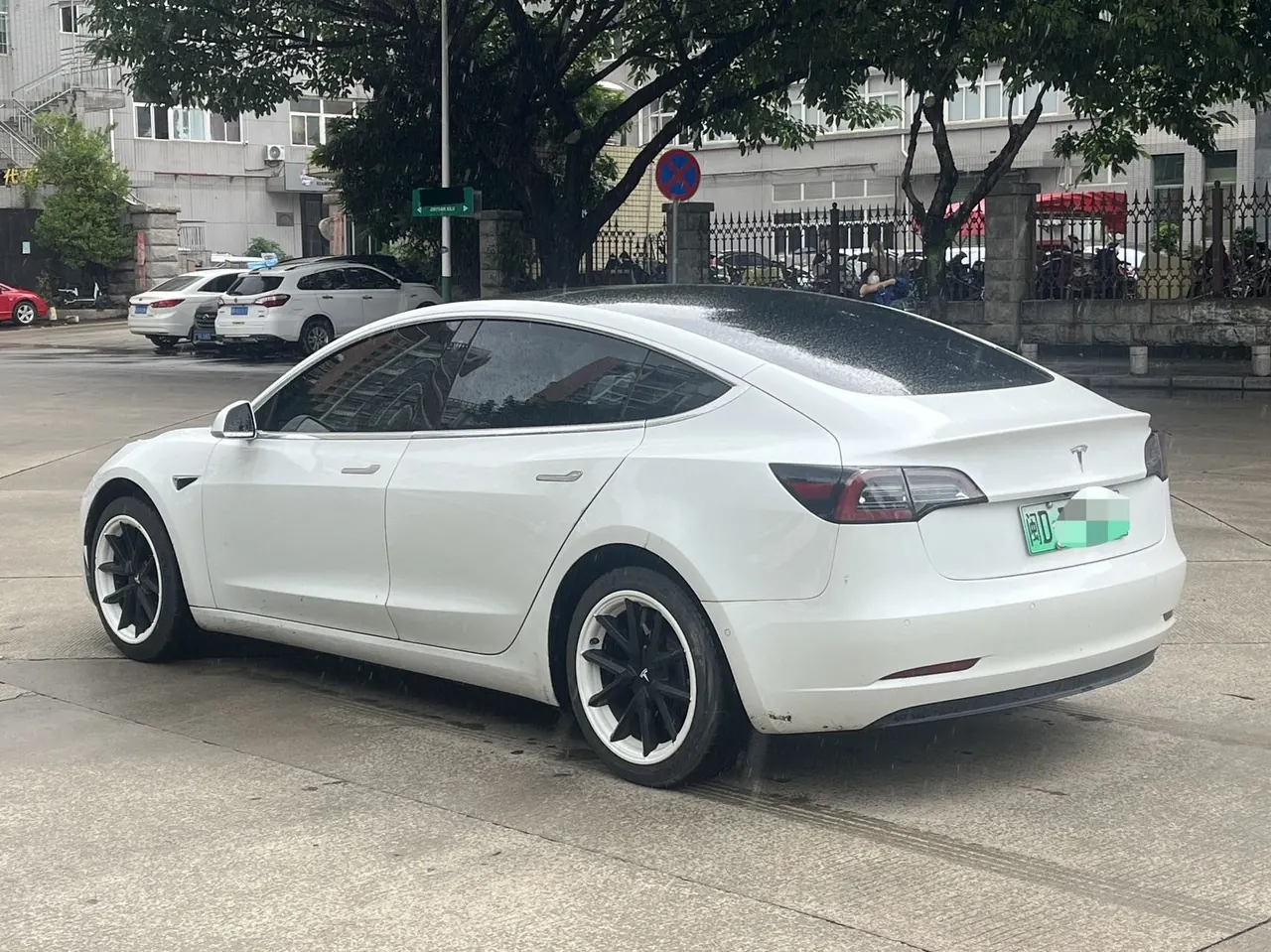 Tesla 2020 Model 3 Standard Endurance Rear Drive Upgraded Automatic Gear 3
