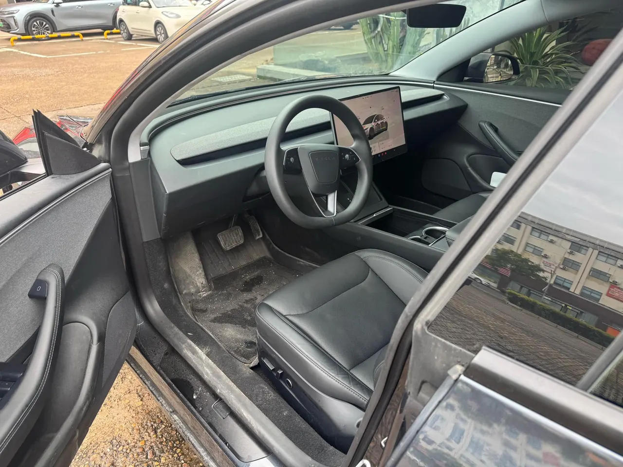 Tesla 2023 Model 3 Rejuvenation Edition Rear Wheel Drive Automatic Transmission 3