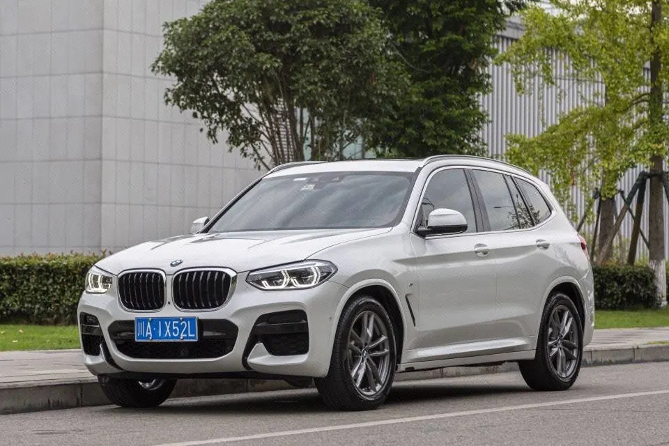 Open image lightbox: BMW 2020 X3 xDrive28i 2.0T M sports suit automatic gear