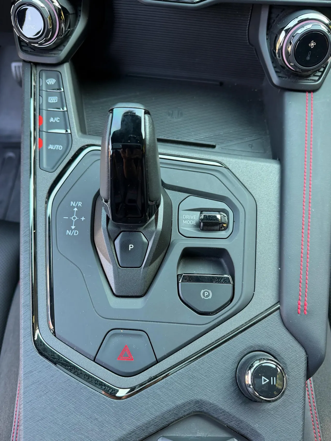 LYNK&amp;CO 2023 LYNK&amp;CO 05 2.0TD four-wheel drive Halo automatic gear 8