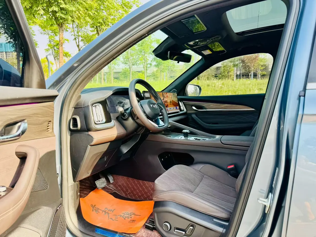 Geely 2026 XingyueL (Monjaro) 2.0TD Oriental Obsidian Edition Automatic Gear 4