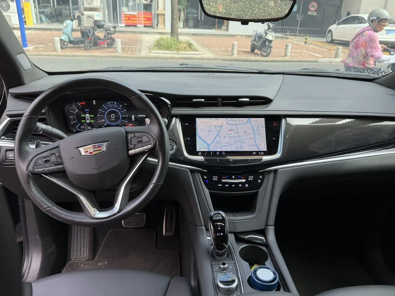 Cadillac 2025 XT6 48V 2.0T 6 4-wheel drive distinguished administrative black standard automatic gear 6