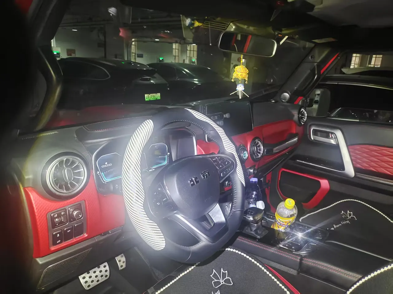 Beijing 2023 BJ40 2.0D Four-wheel Drive Blade Hero Edition Chivalrous Automatic Gear 5