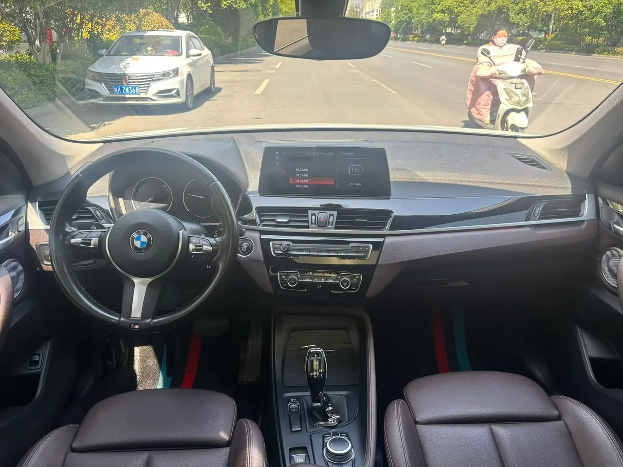 BMW 2022 X1 sDrive25Li 2.0T Leading Automatic Gear 5