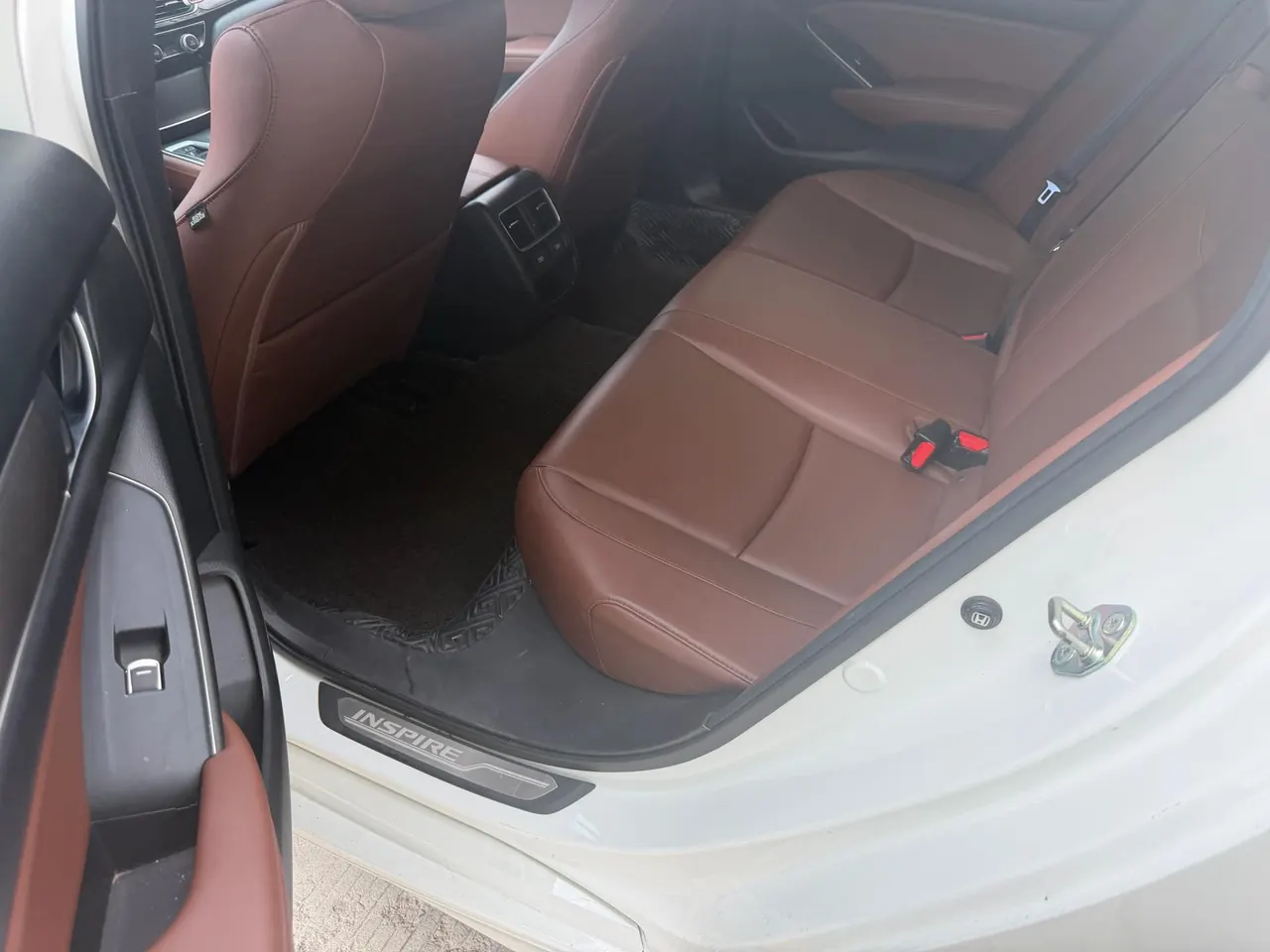 Honda 2022 INSPIRE (Yingshi Pai) Hybrid 2.0 Stepless Sharp and Jingya Edition Automatic Gear 5