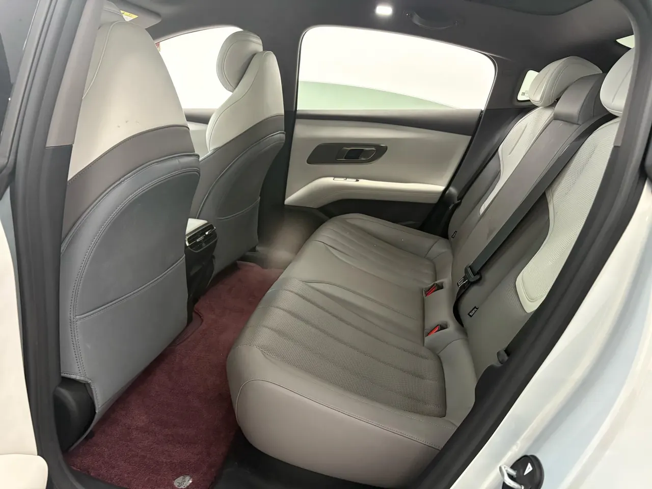 ChangAn Deepal 2026 L 06 560Ultra Laser Edition Automatic Gear 8