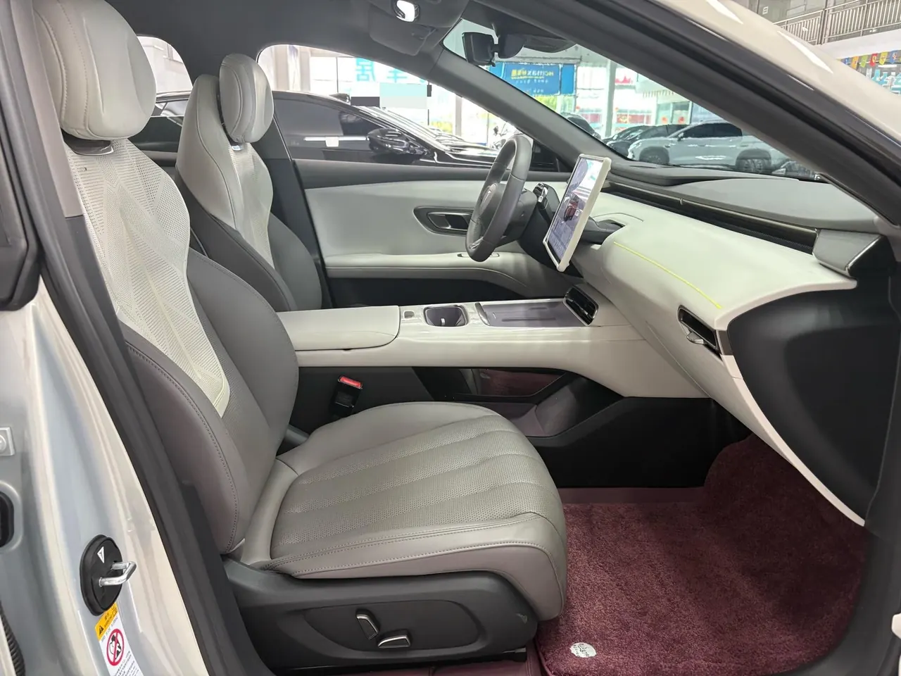 ChangAn Deepal 2026 L 06 560Ultra Laser Edition Automatic Gear 9