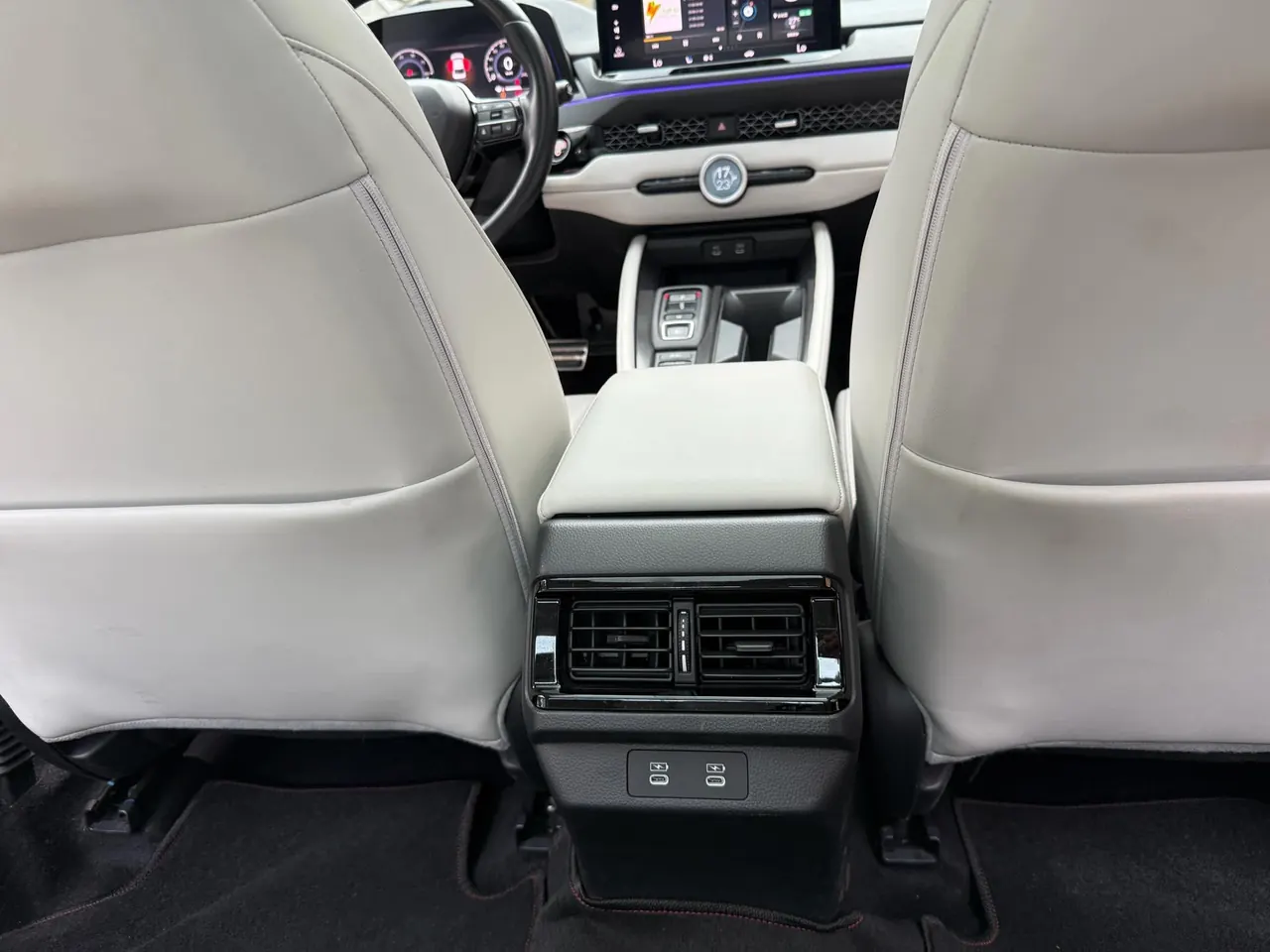 Honda Accord New Energy 2023 11th Generation Accord e:PHEV 2.0 Stepless Flagship Automatic Gear 10