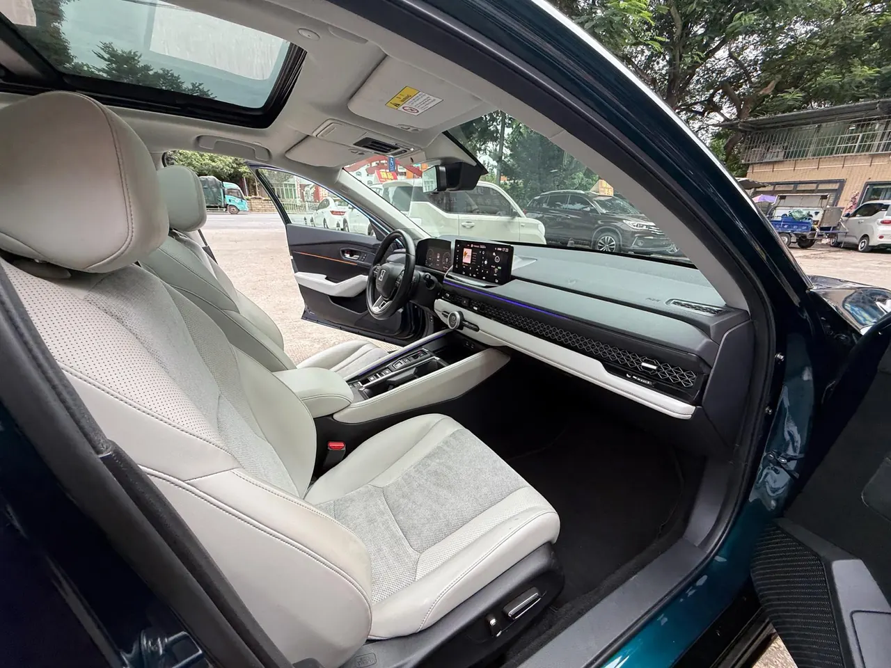 Honda Accord New Energy 2023 11th Generation Accord e:PHEV 2.0 Stepless Flagship Automatic Gear 8