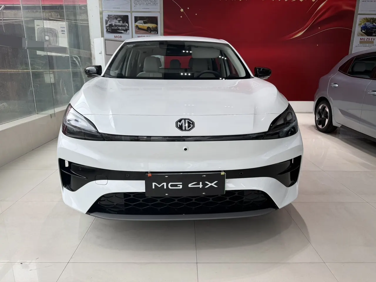 MG 2026 MG 4X 610 Free Edition Automatic Gear 2