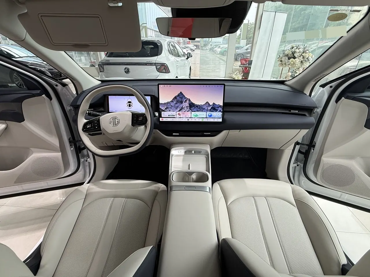 MG 2026 MG 4X 610 Free Edition Automatic Gear 7