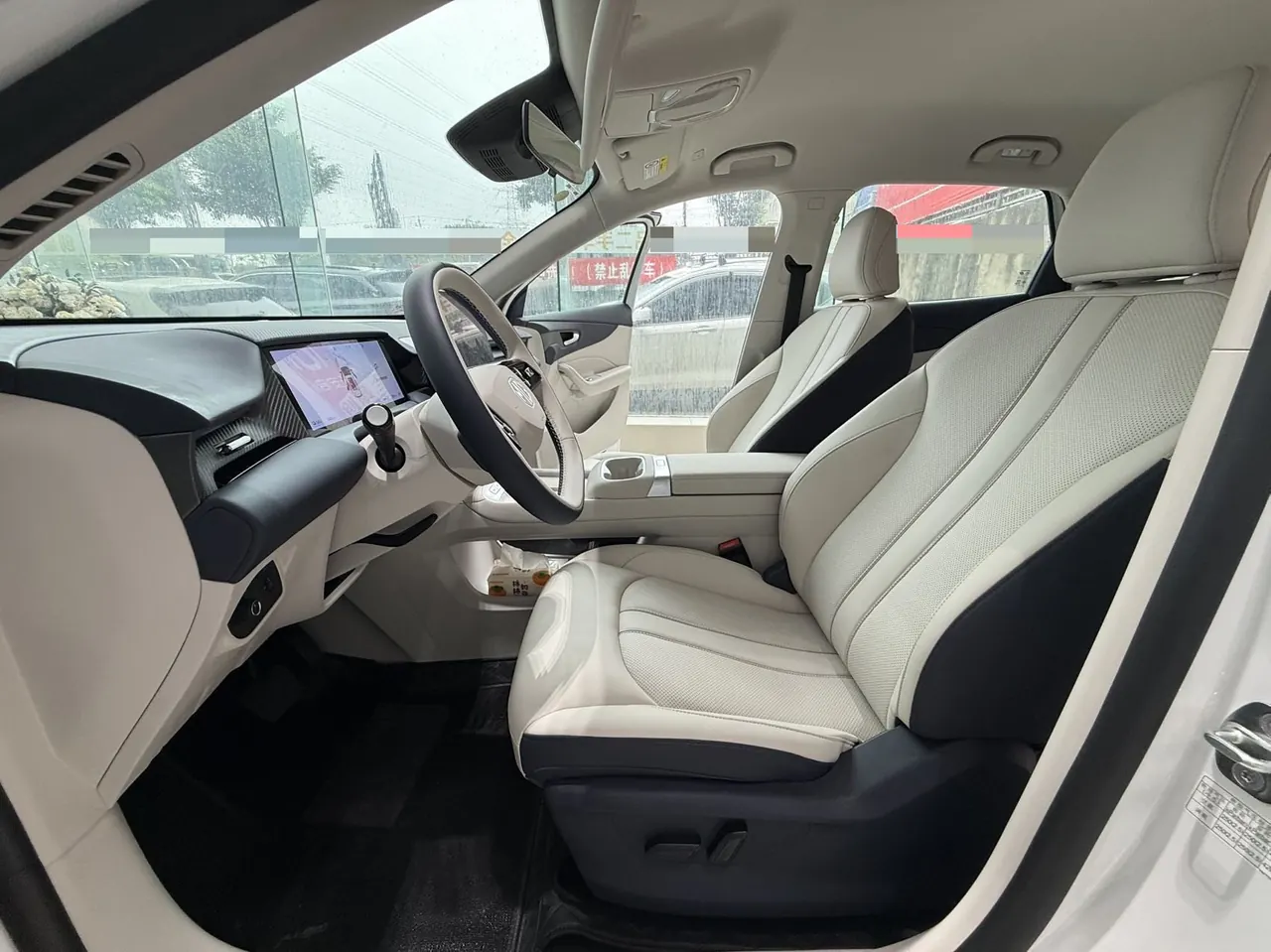MG 2026 MG 4X 610 Free Edition Automatic Gear 8