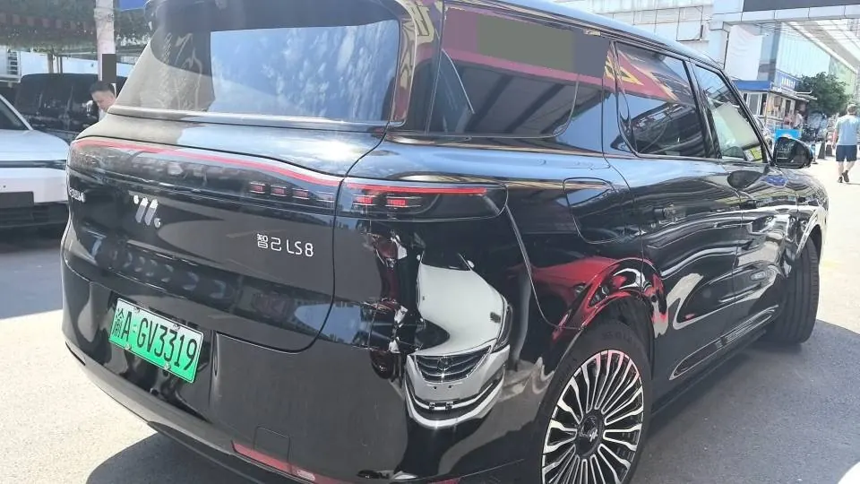 IM 2026 IM LS8 52 Max Luxury Six-seat Automatic Gear 2
