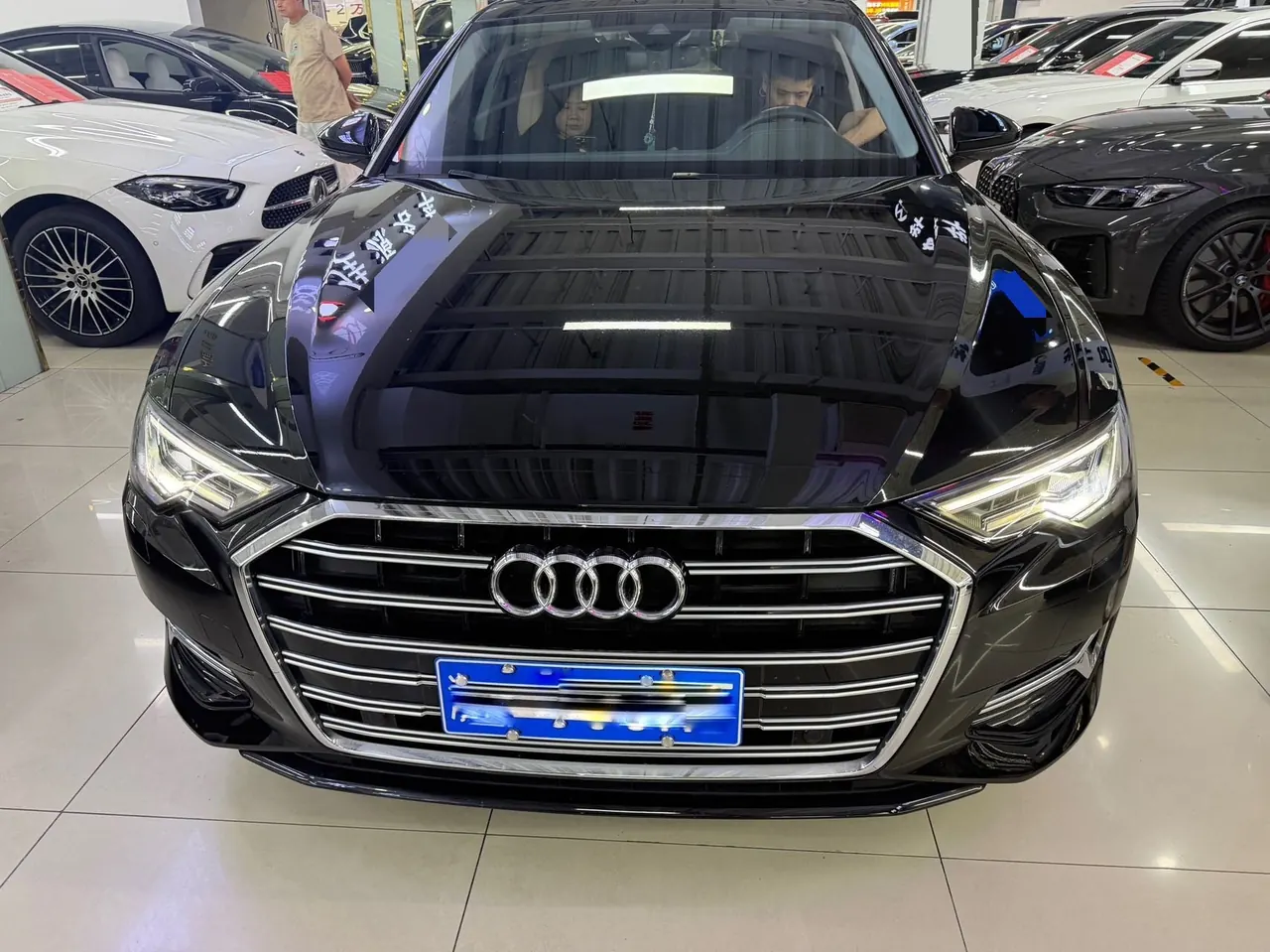 Audi 2024 A6L 2.0TFSI 40TFSI Deluxe Elegant Automatic 2