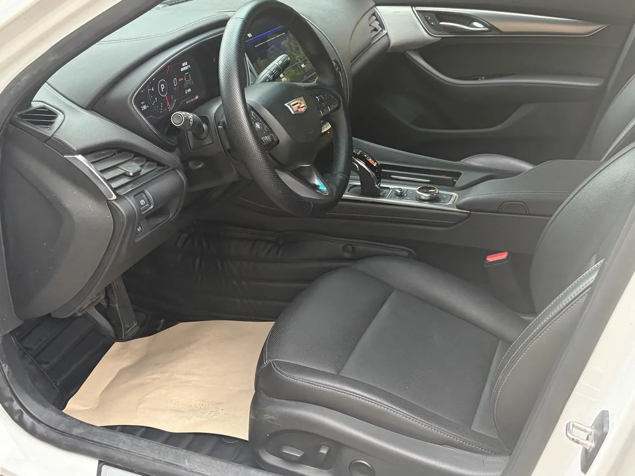Cadillac 2023 CT5 2.0T 28T Luxury (Standard Edition) Automatic Gear 5
