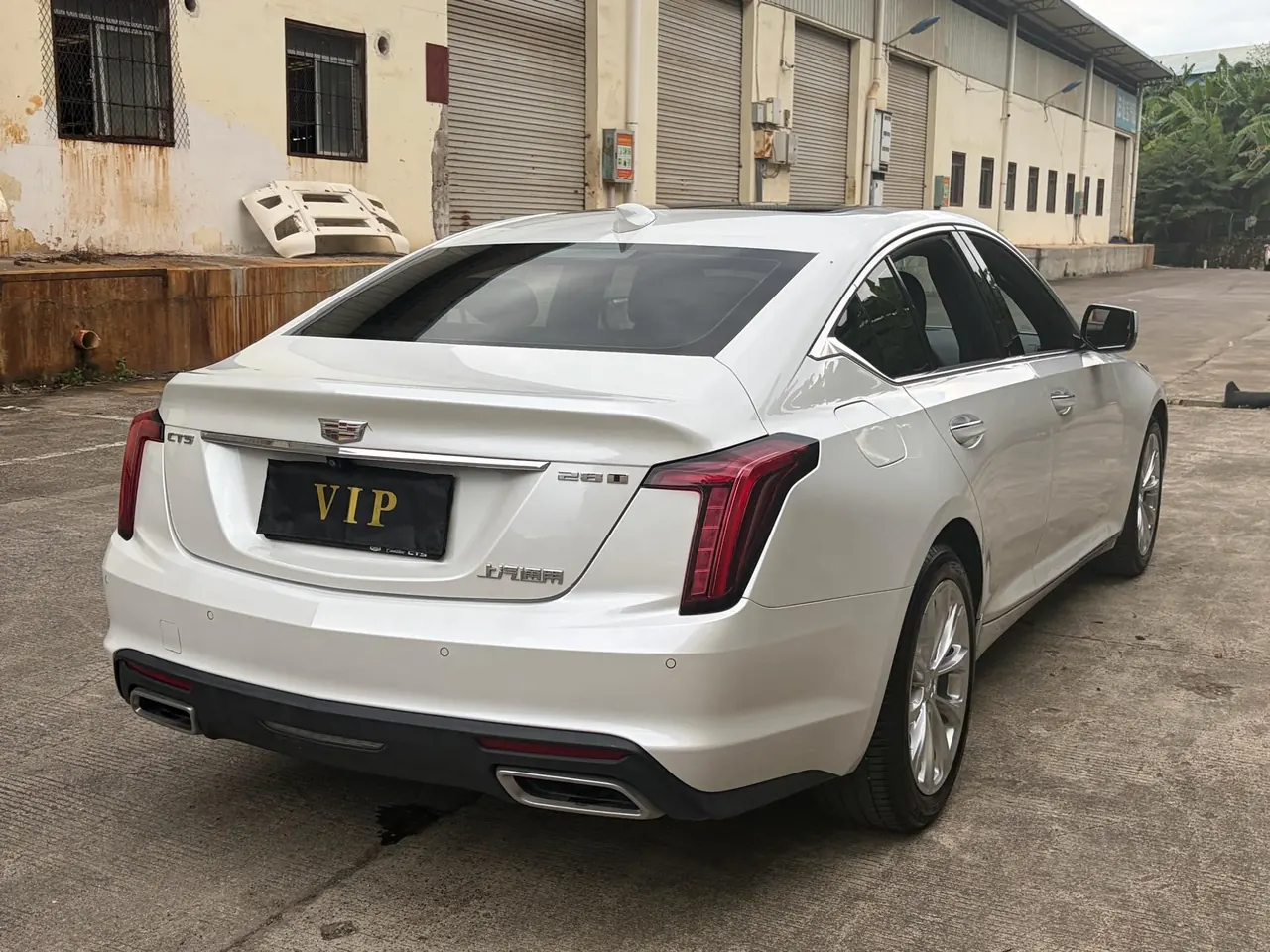 Cadillac 2023 CT5 2.0T 28T Luxury (Standard Edition) Automatic Gear 8